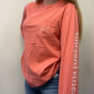 Vineyard vines long sleeve size S